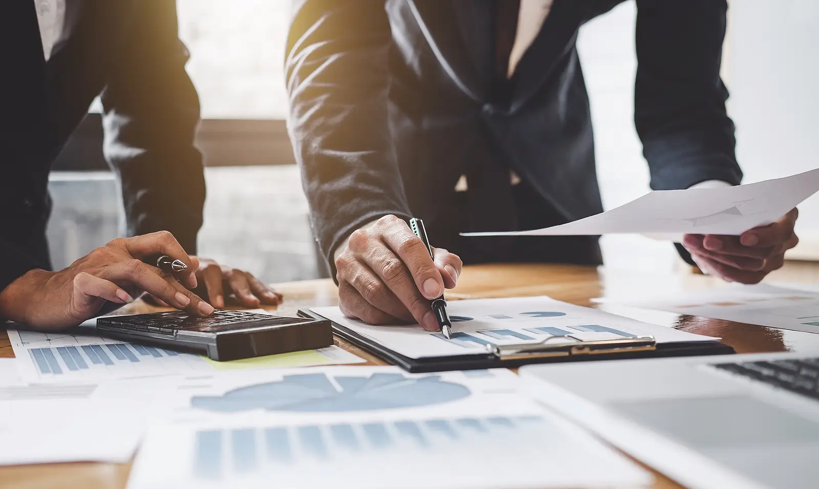 A Dallas Landlord’s Guide to Strategic Tenant Screening, Income Verification, and Texas Compliance